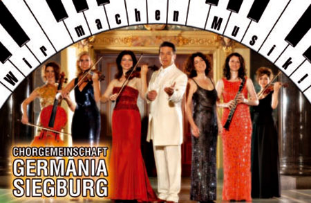 Das Foto  zeigt die Gruppe Stefan Lex und Pomp-A-Dur, 6 Frauen mit Musikinstrumenten und in der Mitte Stefan Lex im weißen Anzug