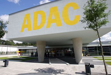 Das Bild zeigt das ADAC Servicecenter