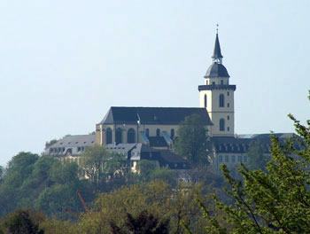 Das Bild zeigt die Abtei