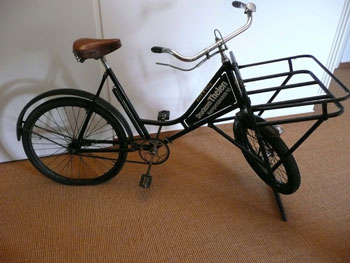 Das Alte Transport-Fahrrad